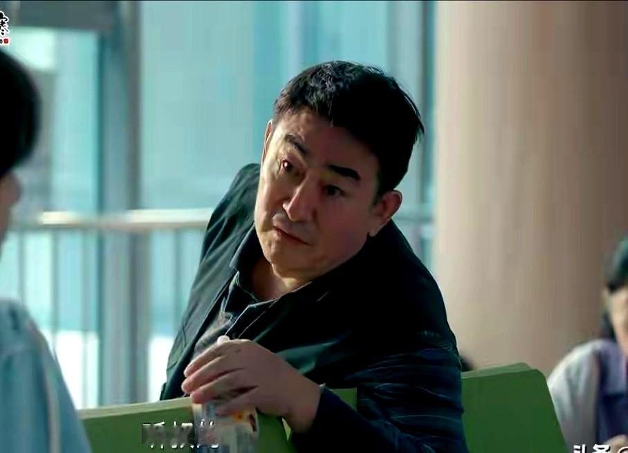 现在的电视剧真有点看不懂了，专请大腕儿来跑龙套。《四喜》快大结局了，老戏骨李