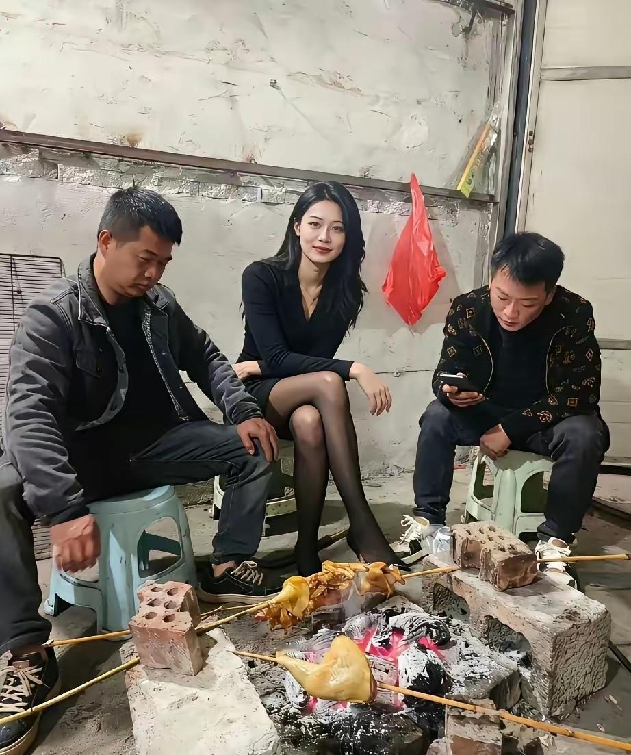 如果在相亲期间，搞这种烧烤派对活动，就是为了真加男女双方的话题互动性，你说这种相