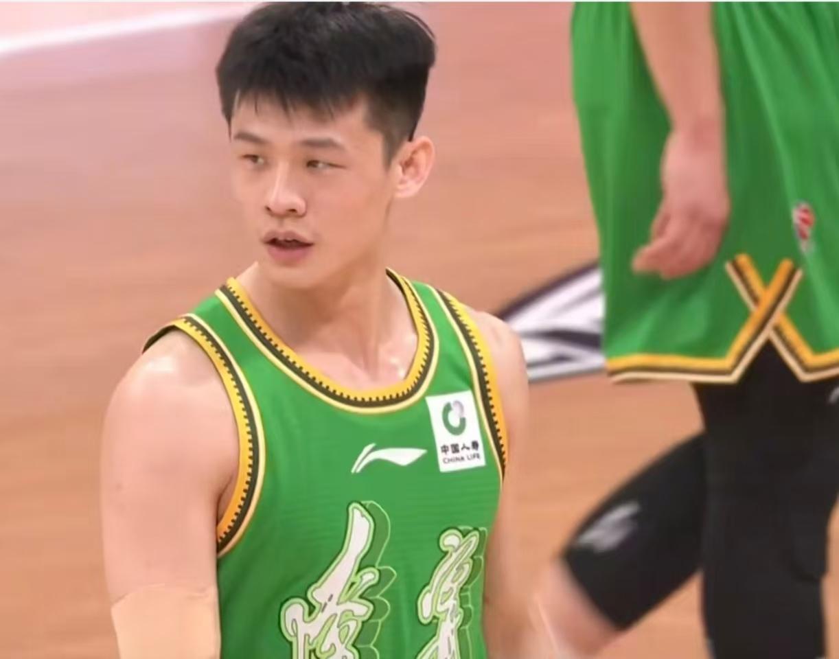 意不意外，辽篮本土球员爆砍78分！说实话，像辽宁队这样主要靠国内球员得分的，别说