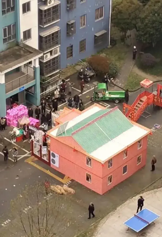 这个是不是有点过分大了
