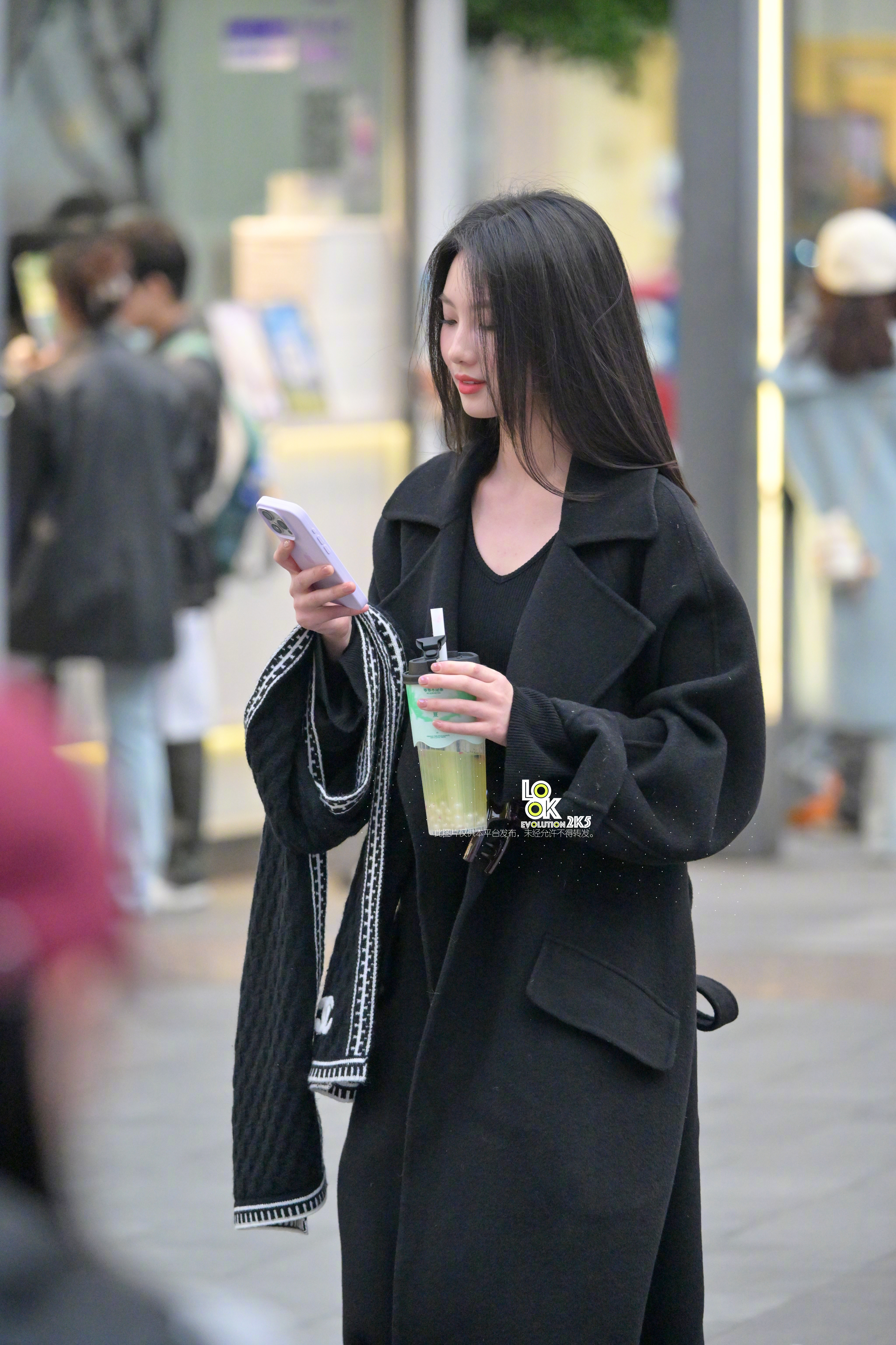 这两张侧面你们喜欢哪一张？​​​