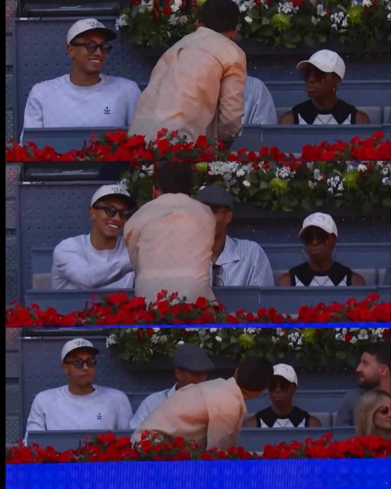 巧了不是？恩佐3人观战马德里大师赛，正好坐在贝林一家前排！4月28日消息，直播吧