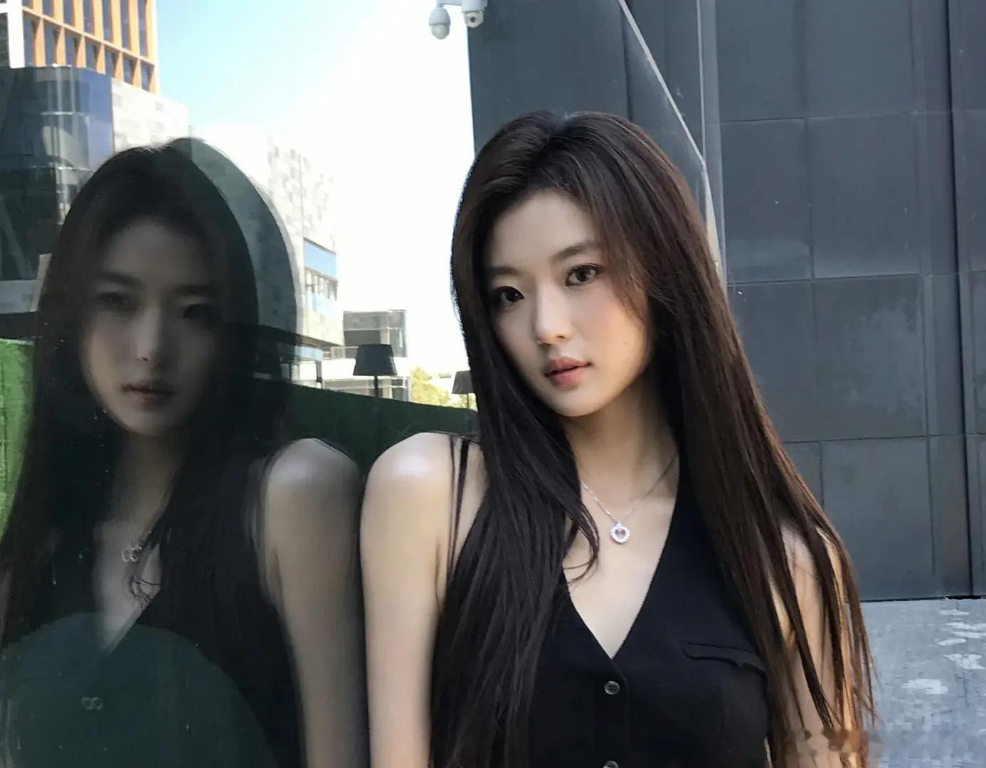 孙千家的修图师应该得经常加班吧​​​