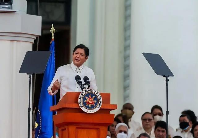 一旦台海开战，解放军的第一个打击目标，不是台湾，而是菲律宾！很多人还以为，菲律宾