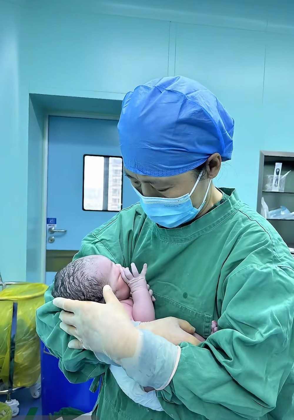 一名妇产科医生的坠落, 与背后的医疗纠纷化解困局