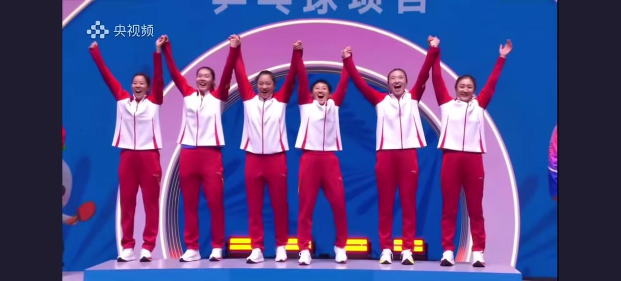 陈梦夺金泪洒赛场。昨天晚上山东女团在陈梦的带领下，3:2险胜河北队勇夺金牌。当