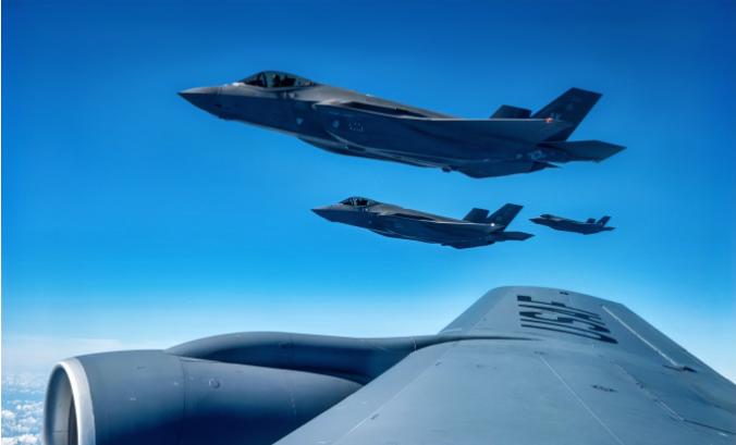 重磅消息！美国认定中国不再是主要威胁。 1月23日，美国国防部正式发布了新版