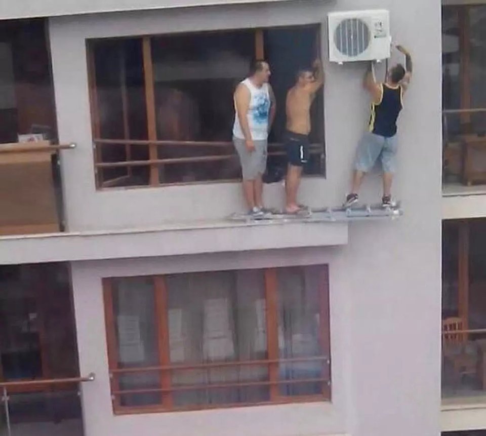 这三人绝对是好兄弟，这绝对是绝对信任​​​