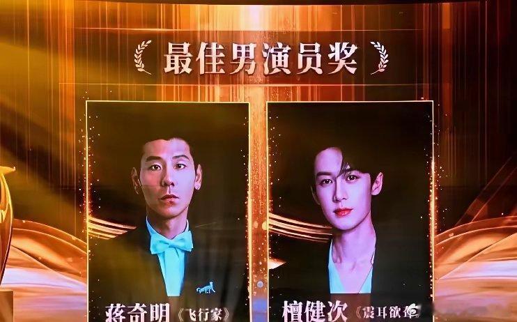 一部排片被砍到3%的电影，因为两个奖杯，吃掉排片26%的对手。《空枪》原本宣发预