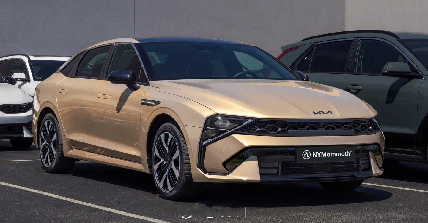 下一代起亚K5渲染图【新车渲染】下一代起亚K5渲染图，大家觉得怎么样