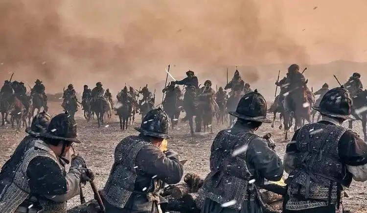 明朝末年那会儿，辽东大地就像一盘复杂的棋局，而明朝的统治者们，自认为掌握着一种名