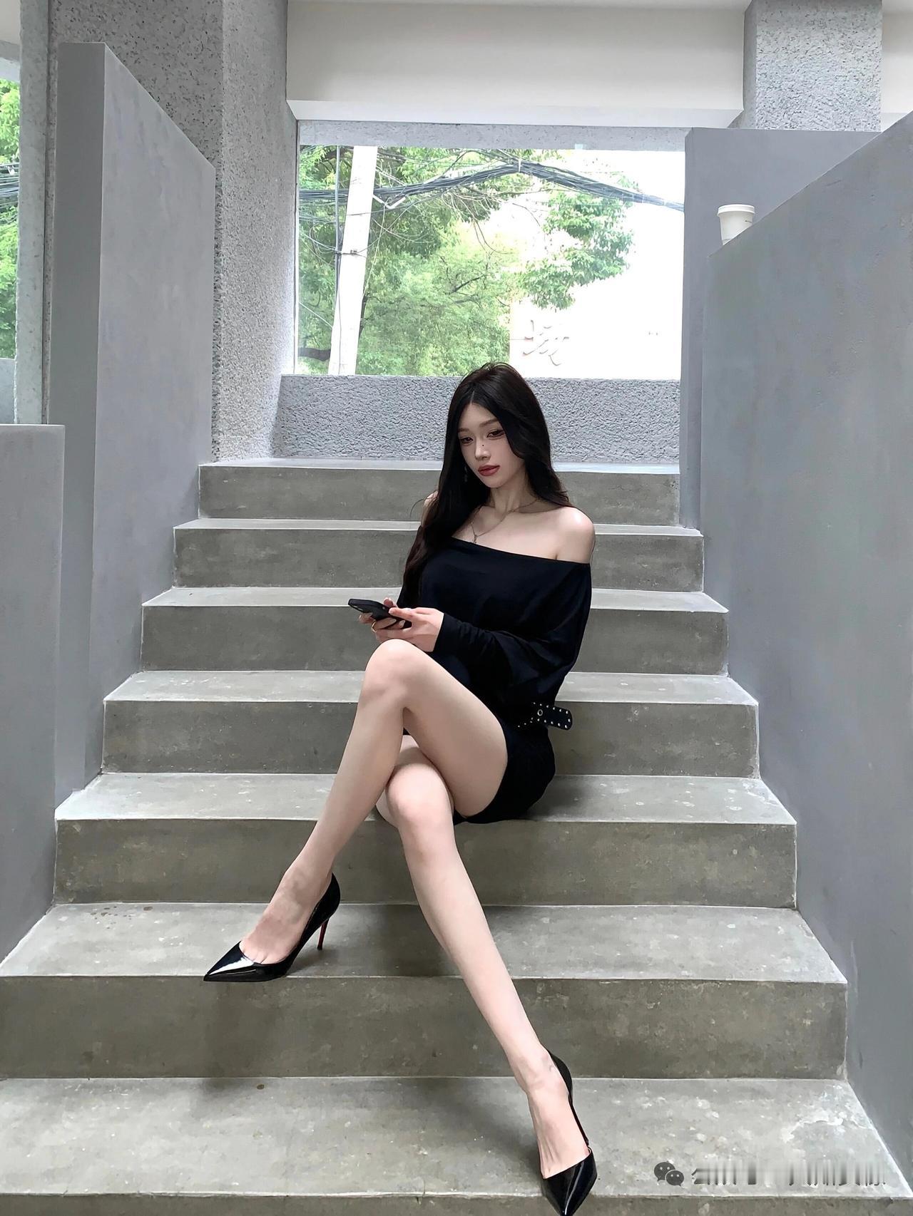 美到骨子里的女人，是什么样子的肤白貌美大长腿，加上内在的气质女性气质温柔高贵的