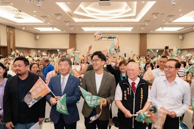陈时中四年前参选台北市长仅拿到32%选票，沈伯洋要重演？民进党台北市长参选人沈