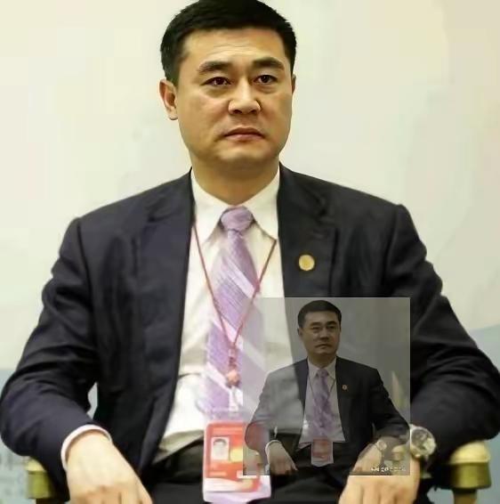 深圳那边，“黑老大”张伟名下的一块百达翡丽腕表最近上了法拍架，原本标价4440万