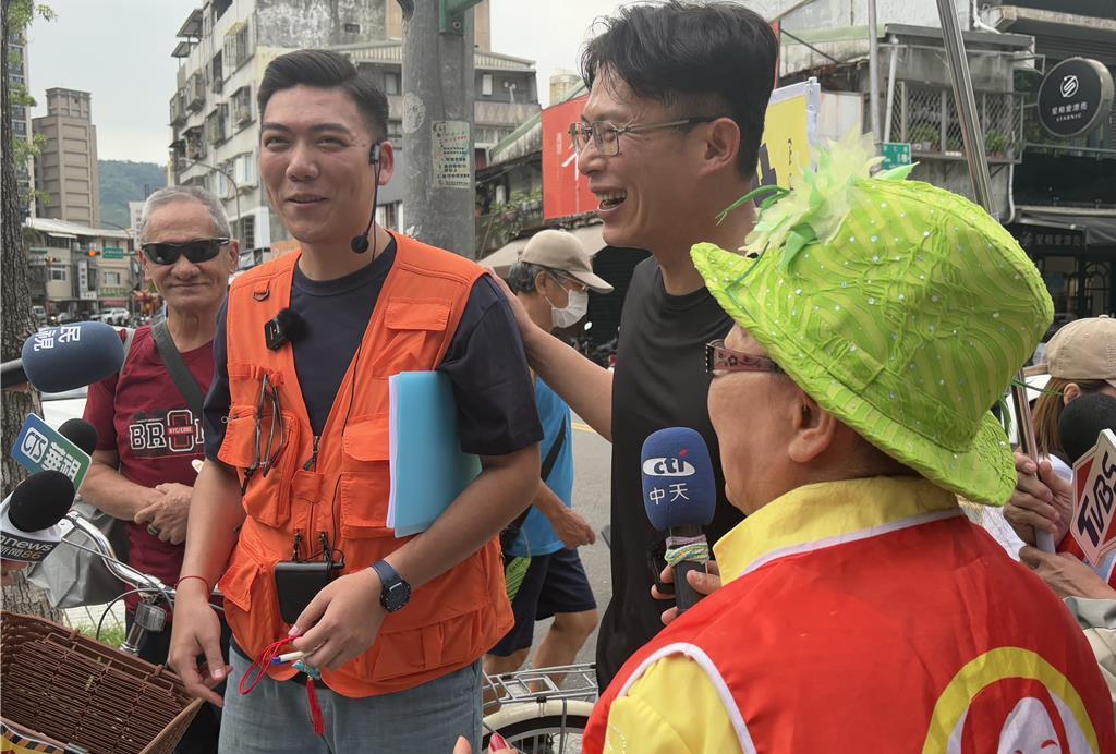 黄国昌力挺罢免吴思瑶，赖苡任被问加入民众党？罢免绿委吴思瑶团体“地动删瑶”持续