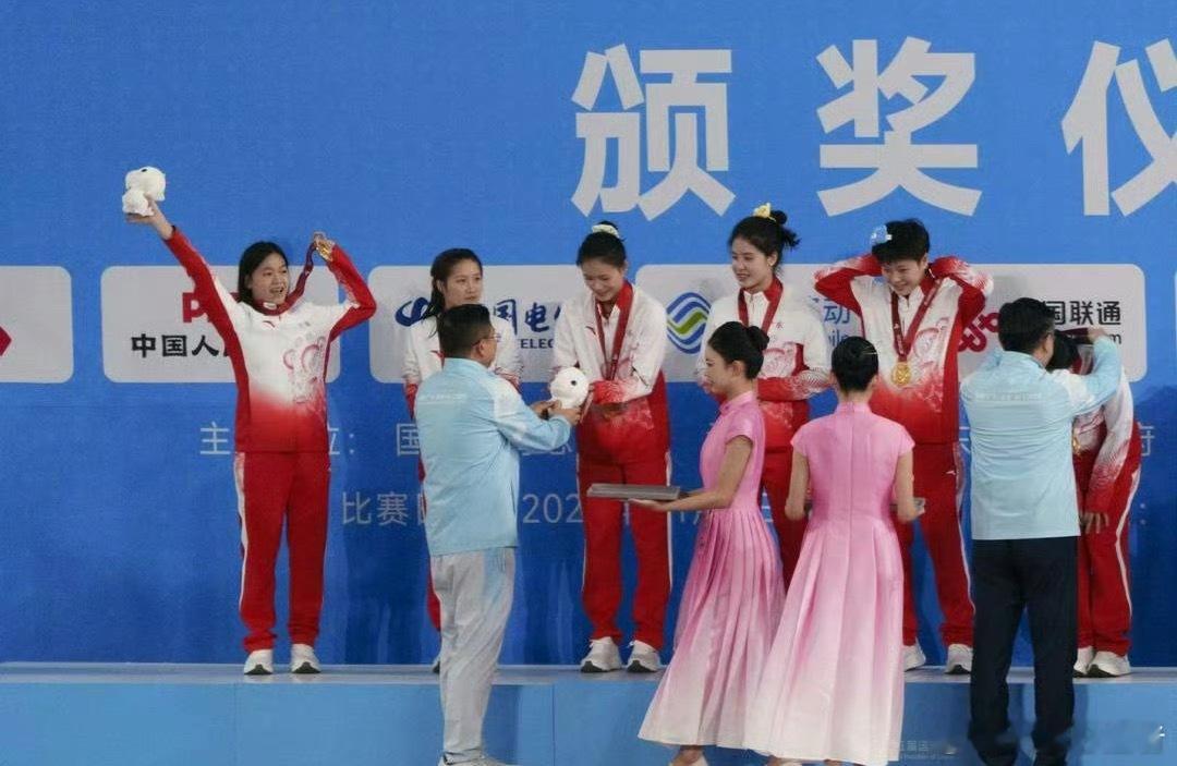 全红婵的减肥计划精确到克全红婵的减肥计划因跳水项目对体重的极端敏感性，采用了科学