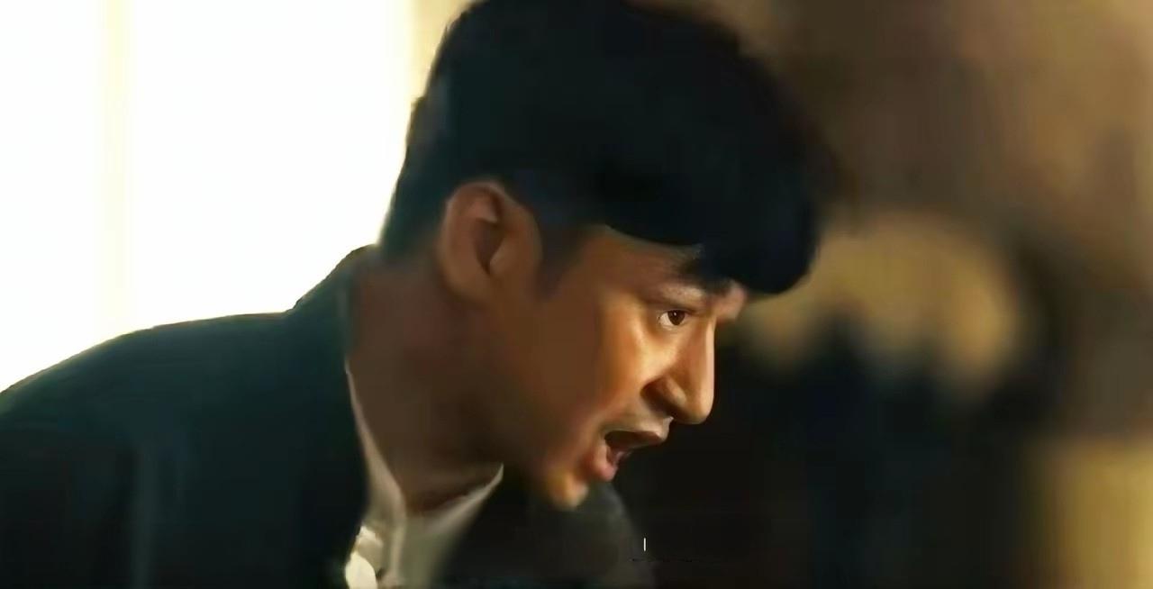 追剧《八千里路云和月》孟万福和张云旗夫妇都是底层社会的“市井小人”，他们都同样有