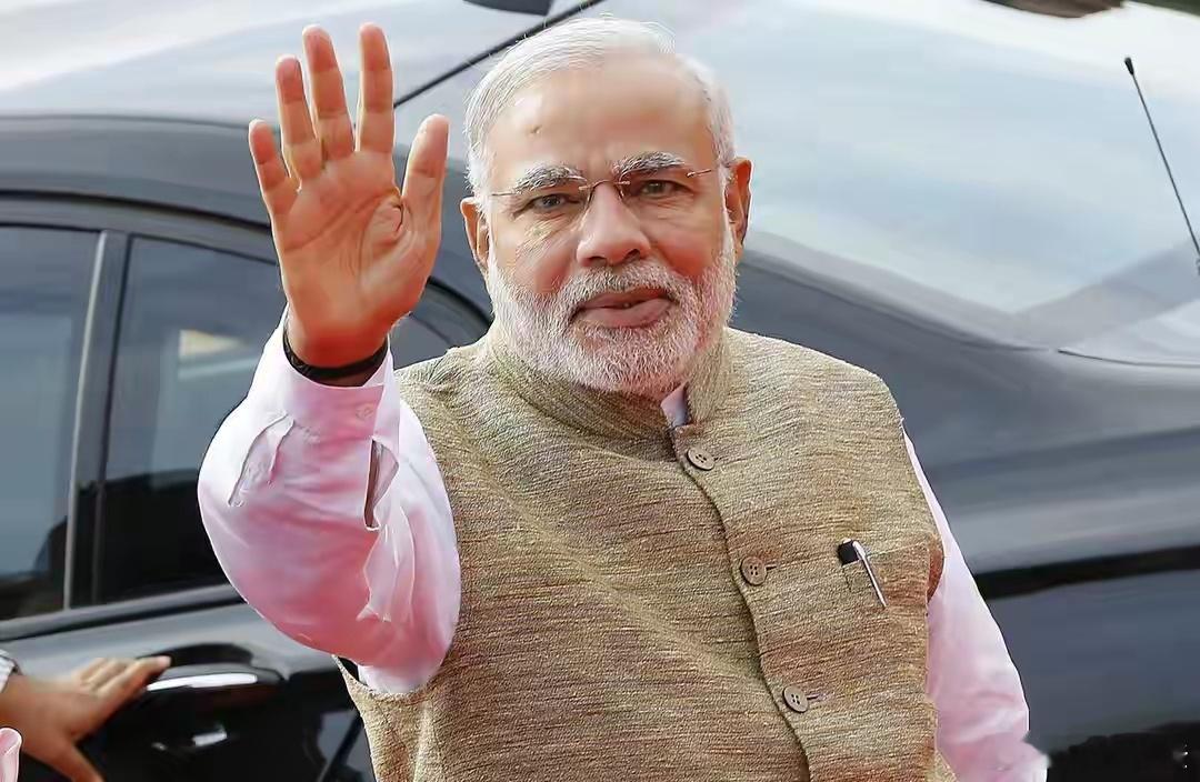 当着多国的面，印度“镇国神器”坠毁，莫迪这下尴尬了在经历了“五·七”空战的失利后