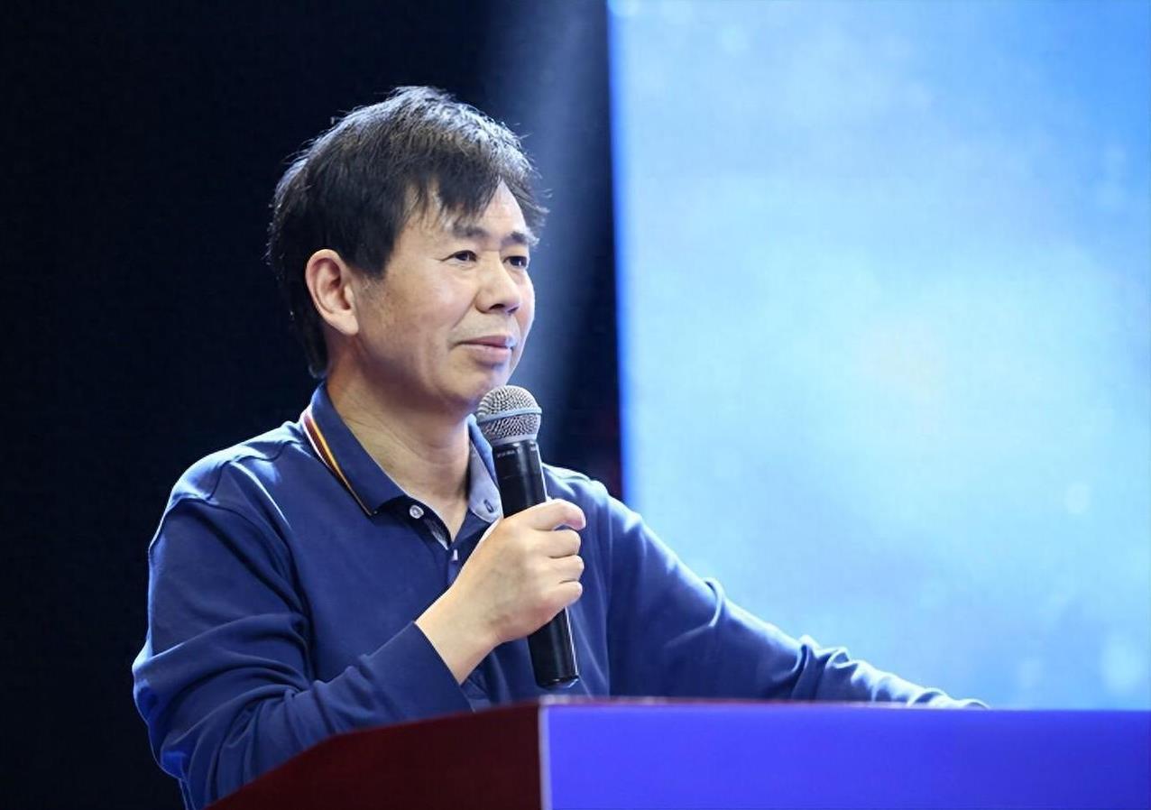 戴旭：中国从来没有单独彻底战胜过日本，未来可一战永绝后患。中日两国隔海相望，打