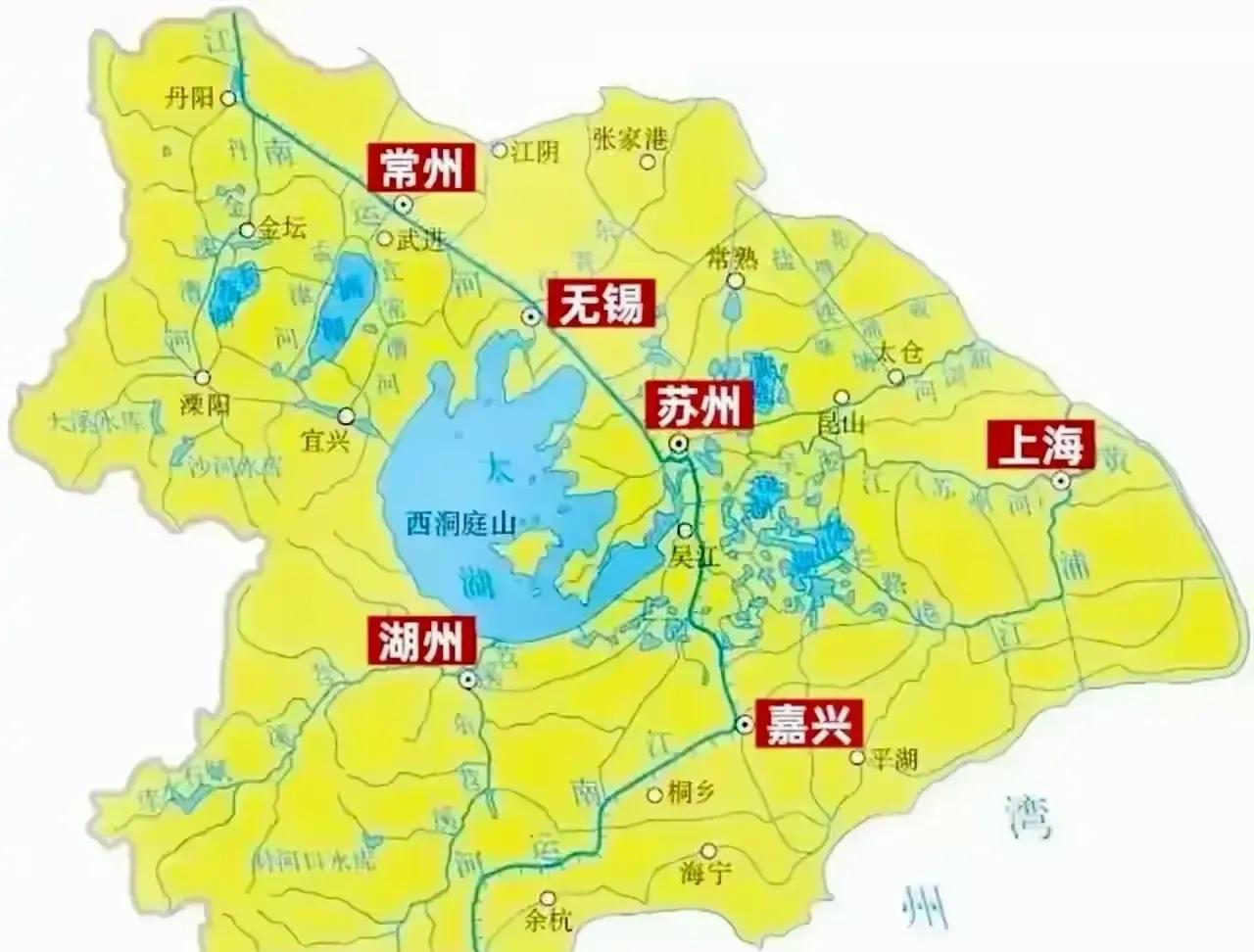 苏州与重庆对比苏州位于长江三角洲中部，东临上海是长江三角中重要的经济圈的核心城