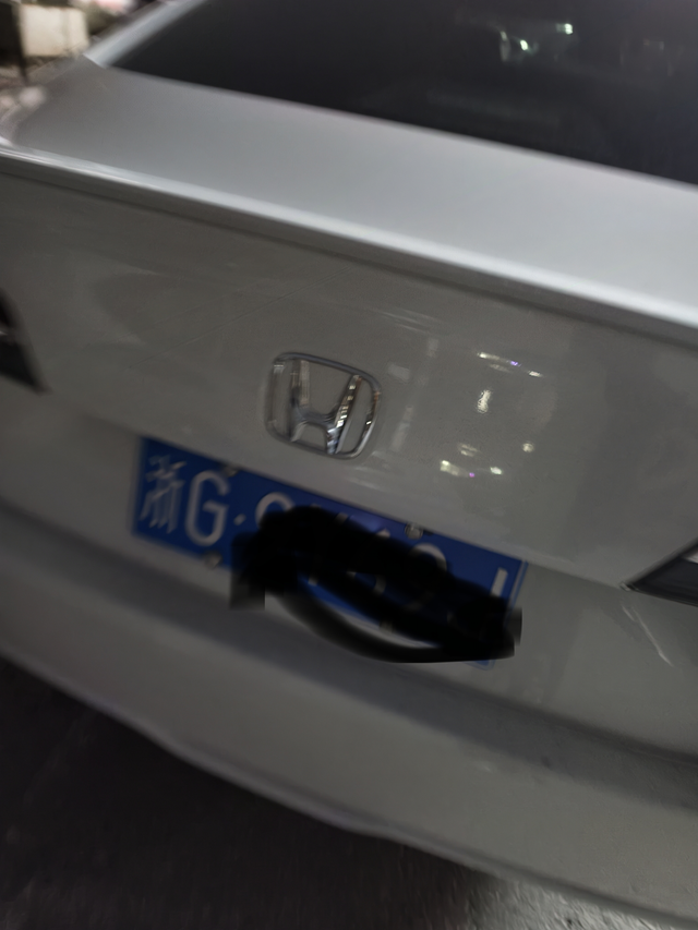 关于个人首购东风本田英仕派英仕派家用代步够气派，雅阁和英仕派之间选择了英仕派，