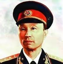 1987年，退伍老兵赵保群正在家午休，政府人员却找上门，对他说：“别睡了，国防部