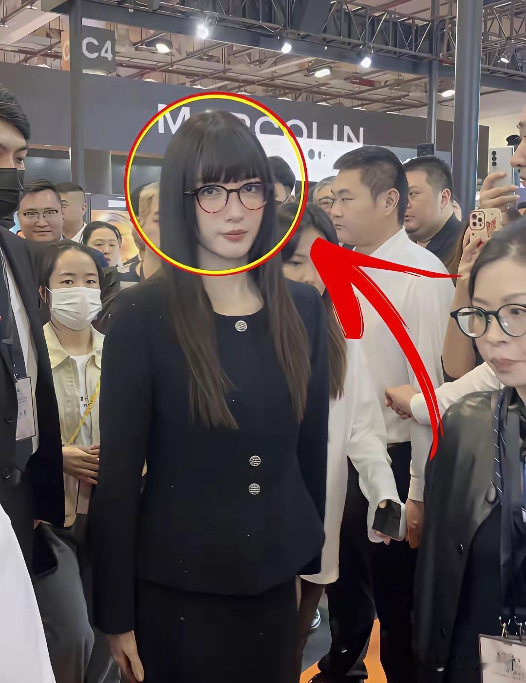 这是江疏影？原谅我眼拙，确实是没有看出来，江疏影怎么变成这样了？一开始以为是