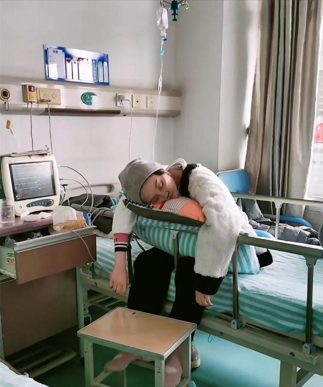 2018年，一南京女子被确诊宫颈癌晚期，医生告知她最多只能活6个月，她先后放弃治