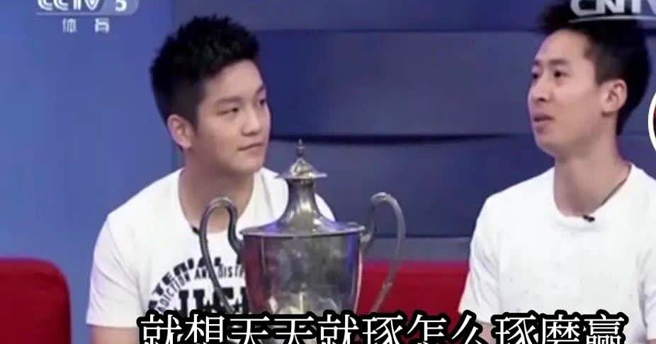 方博最讨厌樊振东。主持人问樊振东讨厌方博吗？小胖直接甩了四个字：