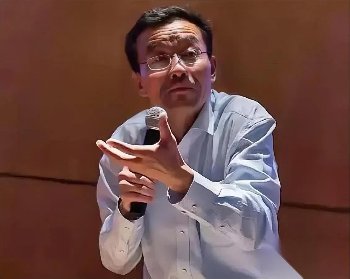 复旦教授儿子竟上二本？骑车三圈后他说了番话…王德峰这位哲学大咖，曾为儿子