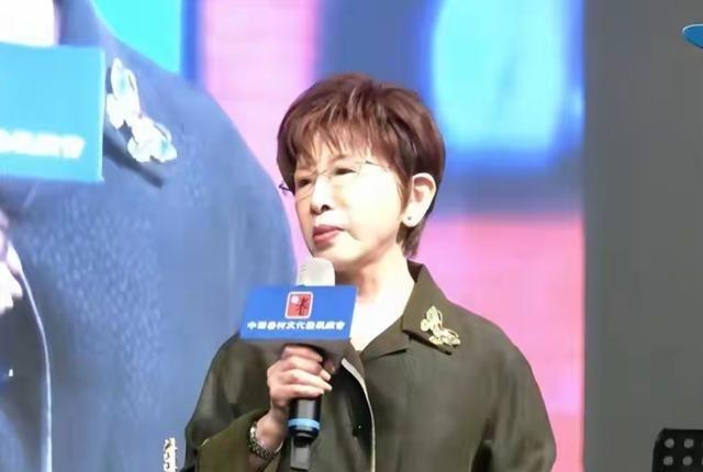 3月28日，在郑丽文遭到国民党内部亲美派围剿的关键时刻，同样坚持一中路线的国民党