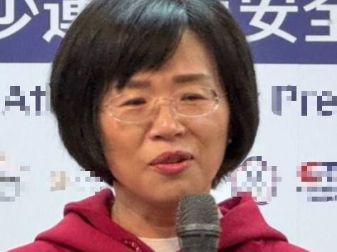 “川伯明明很稳，民调怎么会跟苏巧慧那么接近？”台湾媒体人罗友志以自身居住的土树三