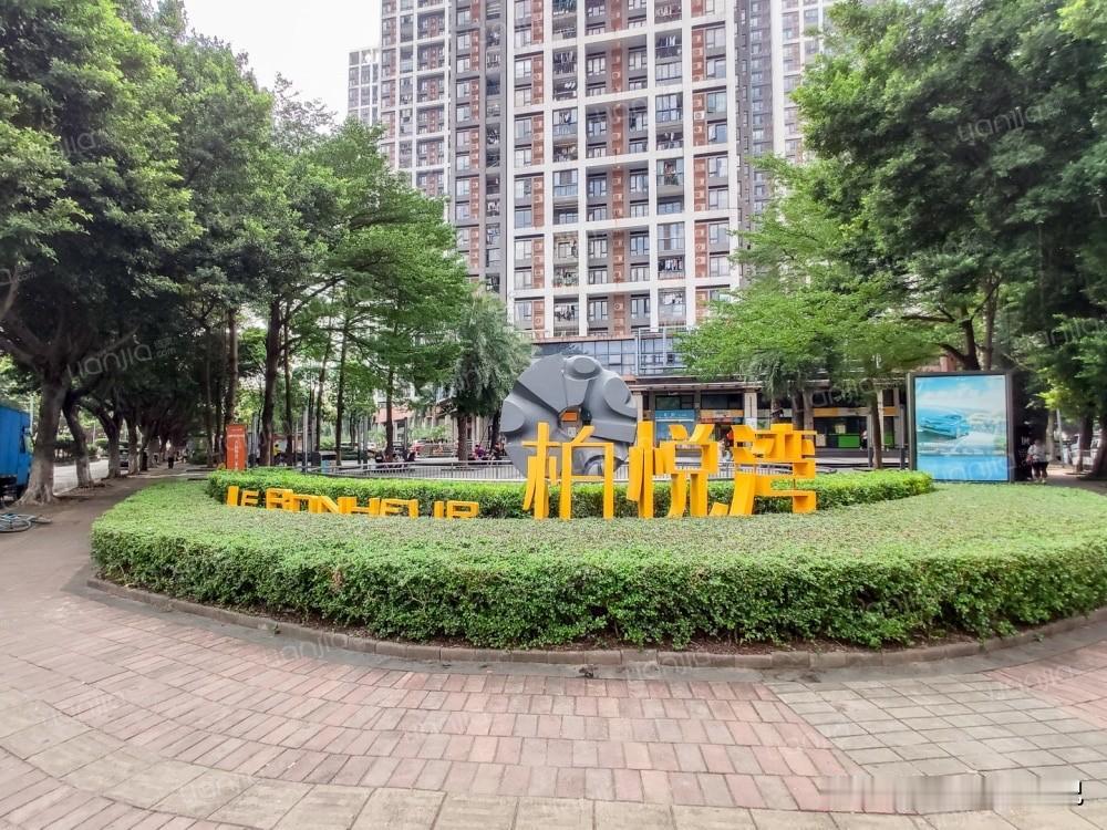 双地铁沙面小学都救不了，荔湾大坦沙5年腰斩2021年7月，万科柏悦湾96平米