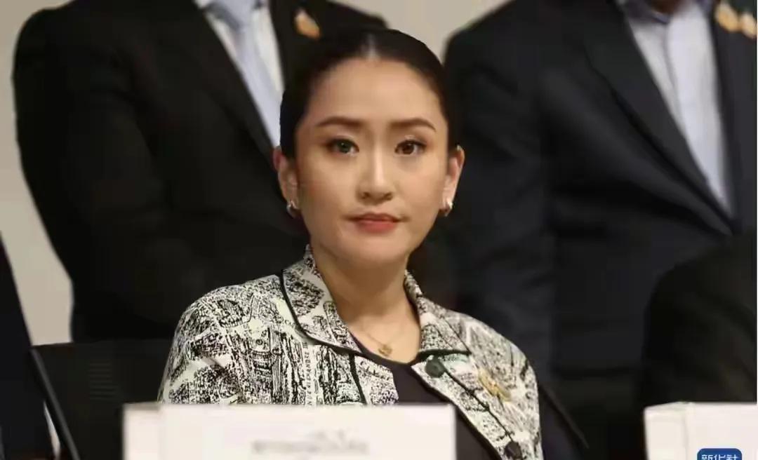 这一场补选胜利对佩通坦来说太及时！14日，泰国清莱府7选区举行议员补选，为泰党