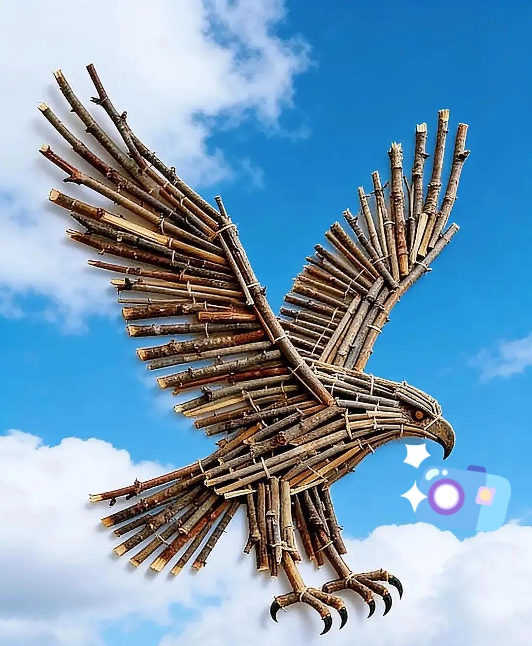 别再信什么“手里有钱，晚年不慌”的鸡汤了我身边太多例子，退休金一个月七八千，攥