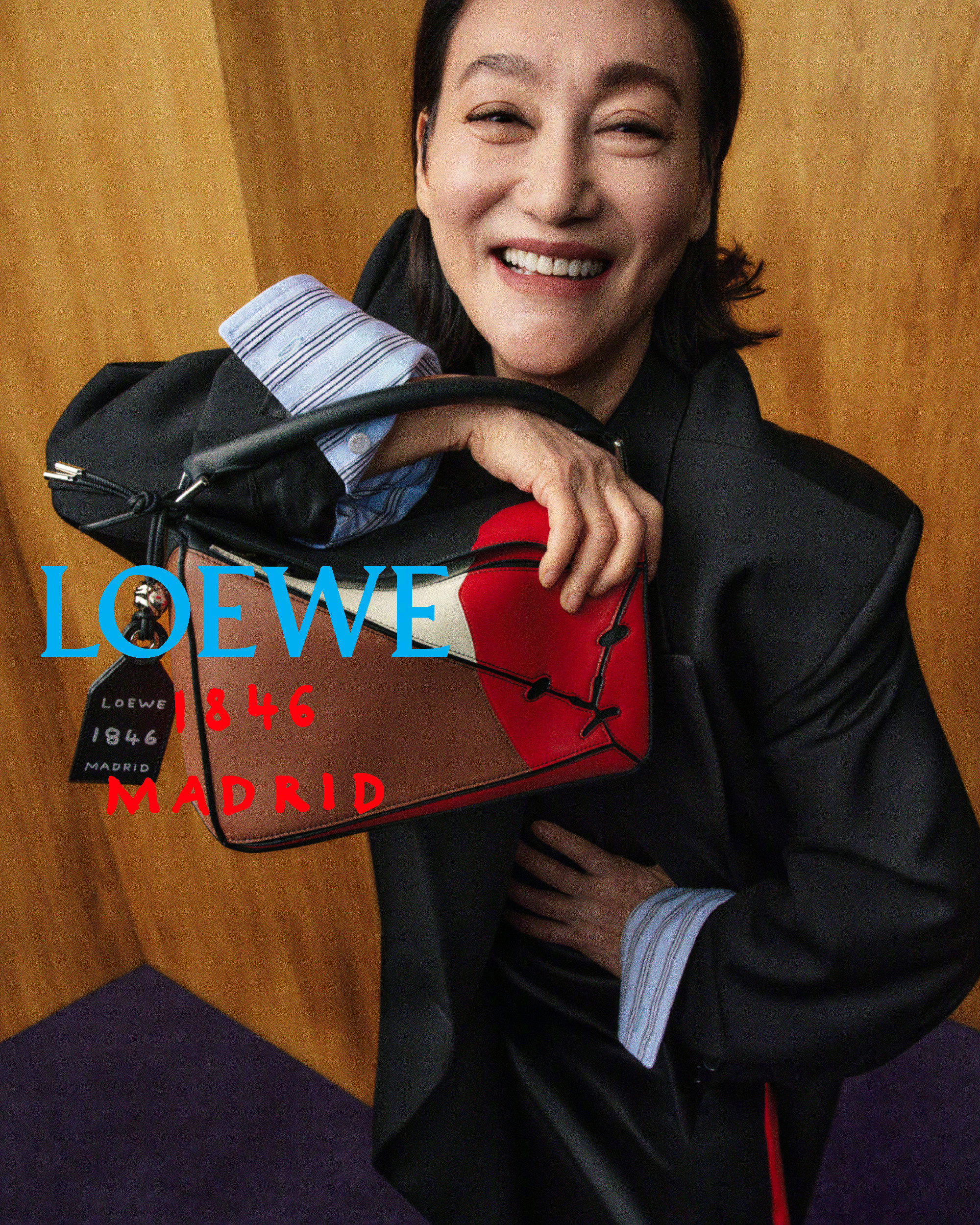 LOEWE罗意威迎来180周年，特别推出限定系列广告大片。全球品牌代言人Jul