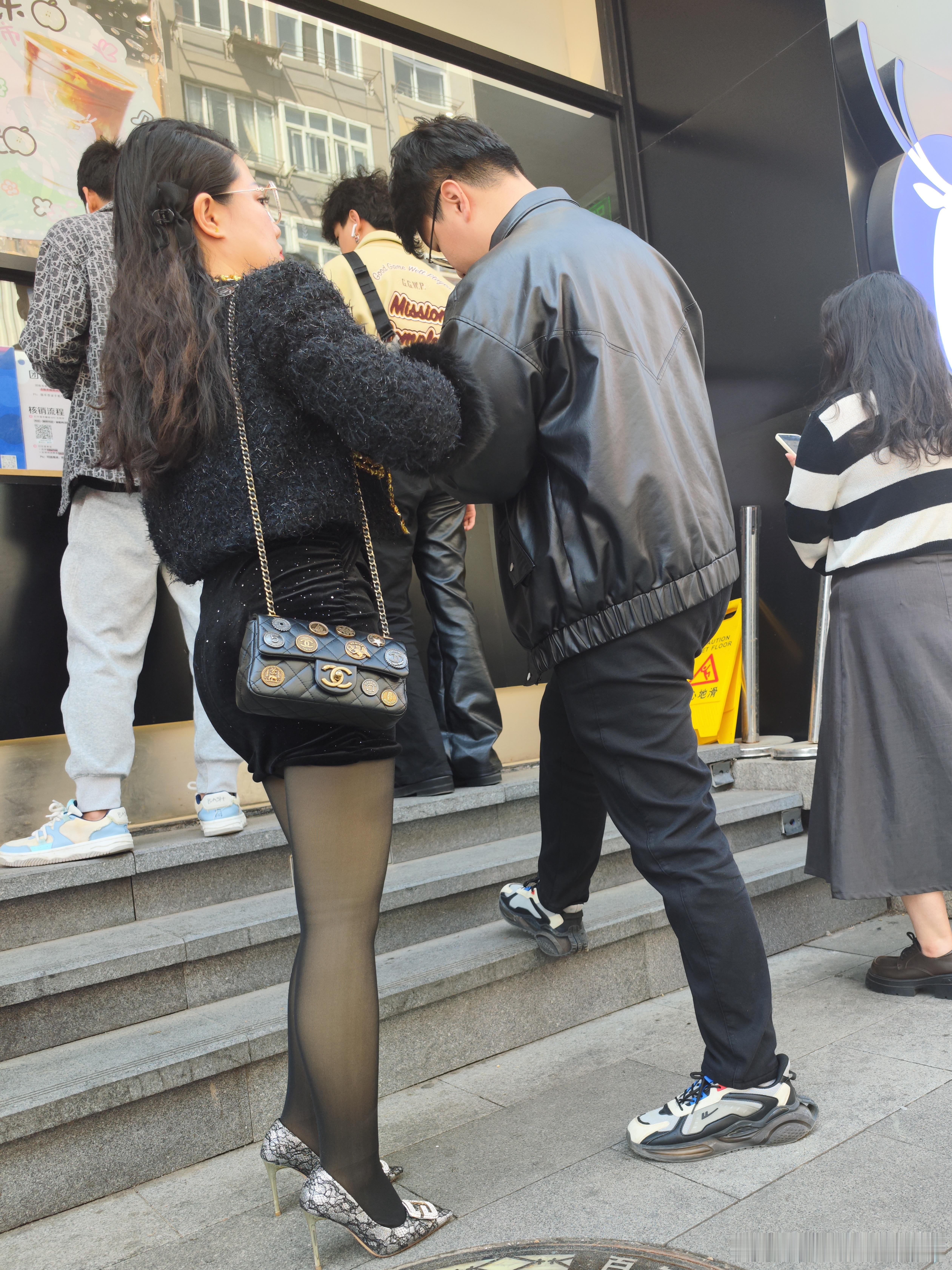街拍小姐姐穿搭​​​