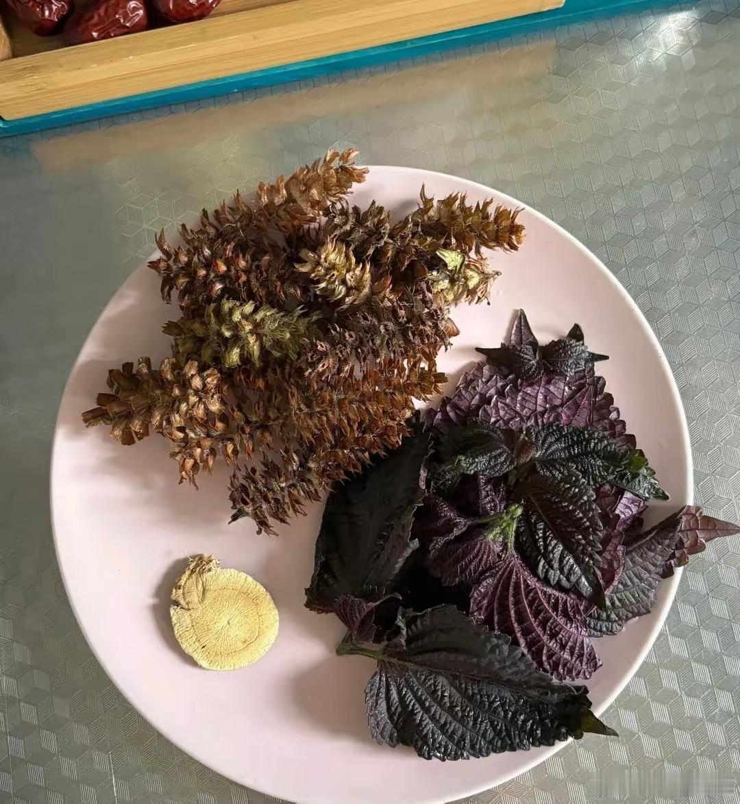 空调房+暴晒，孩子又冷又发烧竟是这毛病，老祖宗的茶方喝2天就好宝宝一到芒种就爱生