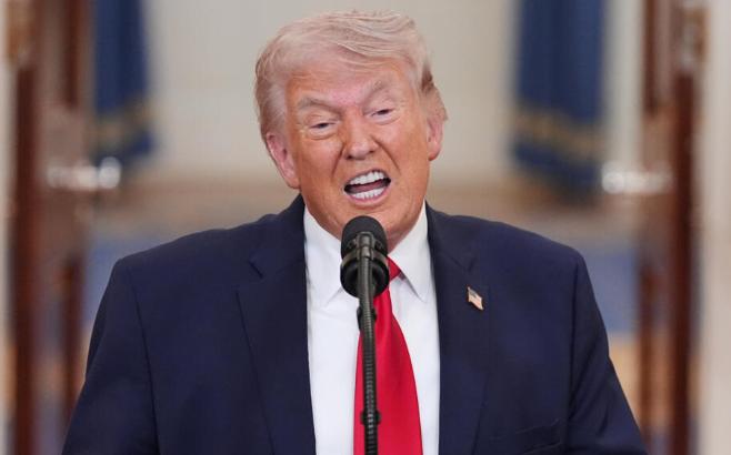 果不其然，特朗普又退缩了，这次甚至没设期限。北京时间4月22日凌晨4点，特朗