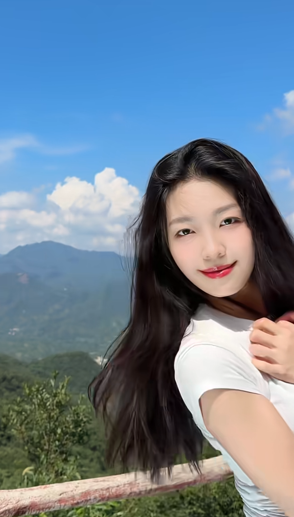 和亲爱的闺蜜出来旅旅游