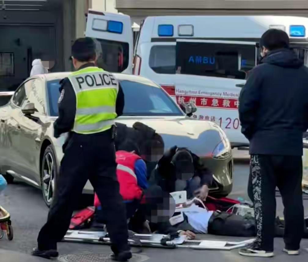 红星新闻报道——小米交付中心车祸，被撞员工已经不幸离世🥲🥲🥲