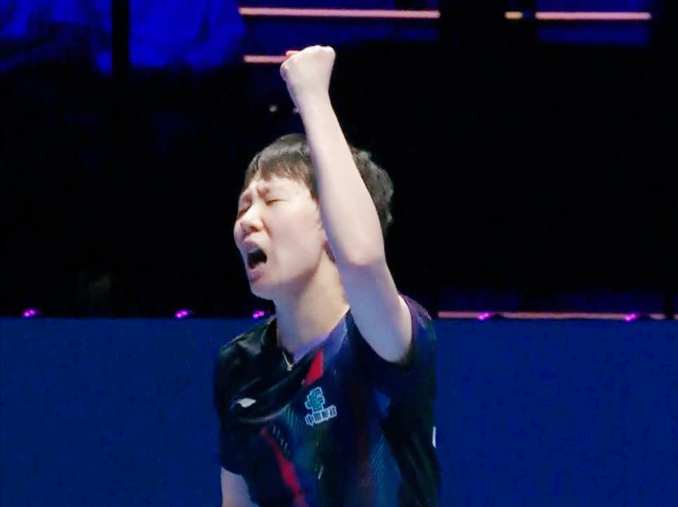 王曼昱为什么吃到了黄牌？其实是战术暂停！前五局，王曼昱3;2领先，第六