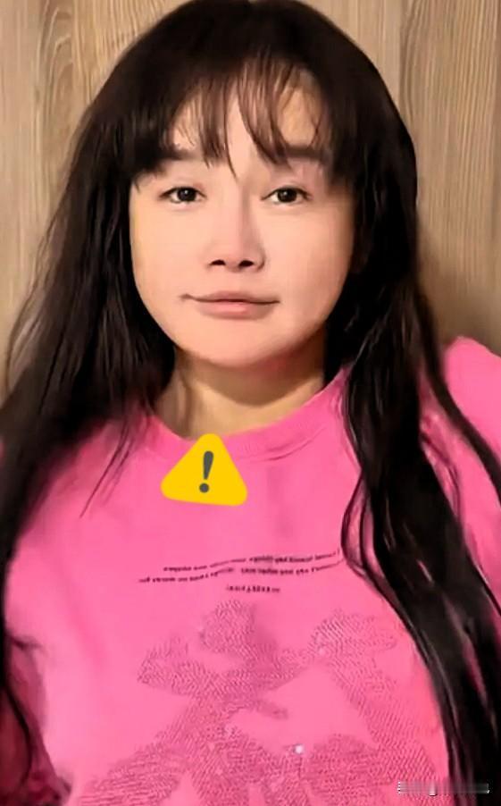 我爸眼光还是毒辣，第一眼看见冉莹颖，她说的第一句话就是：找老婆，千万就要找这