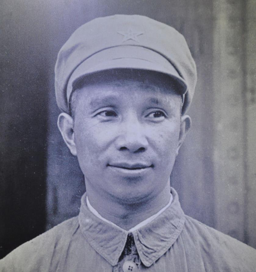 1991年，南京军区司令部研究室副主任王希先奉命，撰写《粟裕的军事思想》。按照规