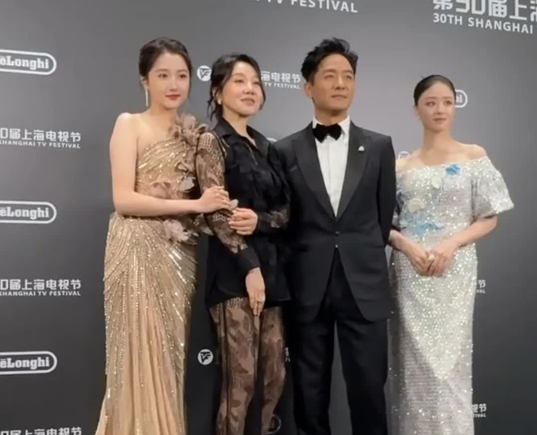 蒋欣真应该每年都给导演郑晓龙包个大红包不是因为让她有机会饰演华妃，而是因