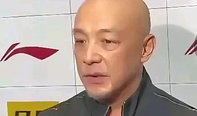 不怕人喷，我就直说了——能单打、能双打、还能混双的运动员，才是真有硬实力，才算全