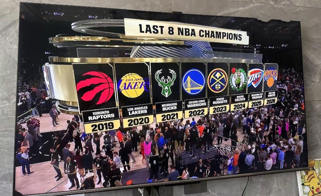 这个画面很经典，NBA八年八个冠军。从2019年开始，总冠军不重复。其他