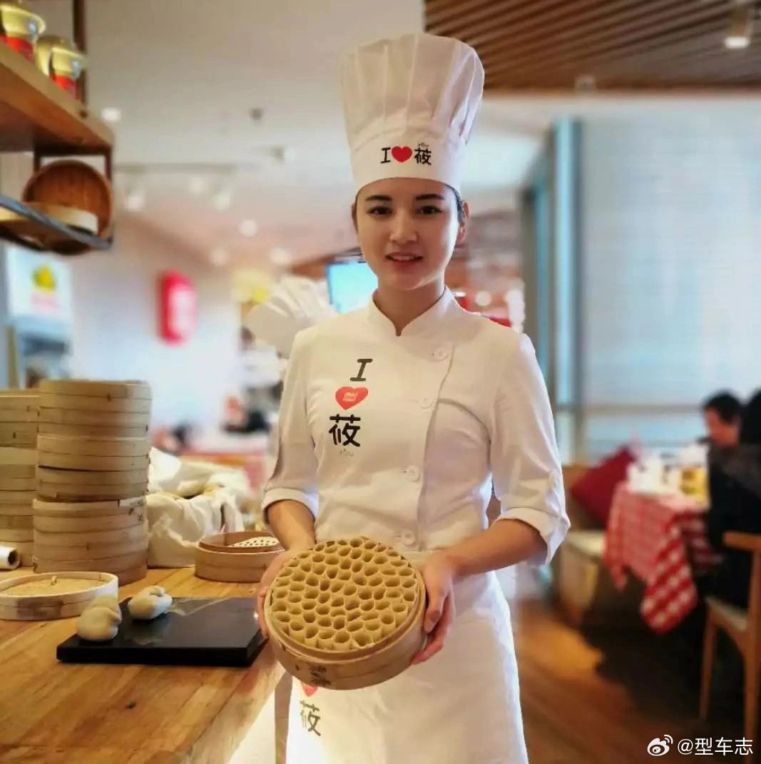 西贝罗永浩事到如今，我觉得西贝最好一句都不要回应罗永浩。掰扯预制菜的标准已经
