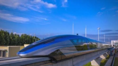 其实很多人没有发现，今天的中国这么强大，其实是很反常的。按常规历史逻辑，一个国家