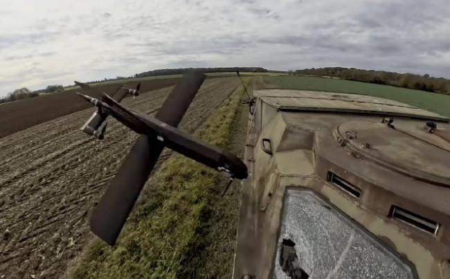 离开中国零件后，德国产HX-2无人机命中率暴跌，乌克兰士兵怨声载道！最近，在乌克